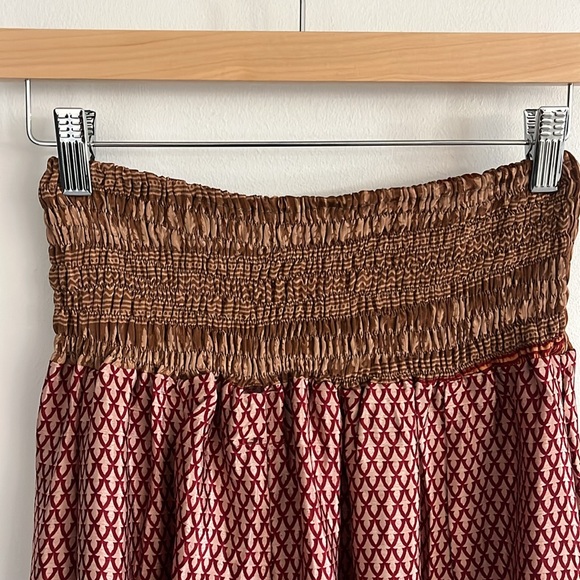 Sari Silk Wide Leg Pants - Picture 7 of 9